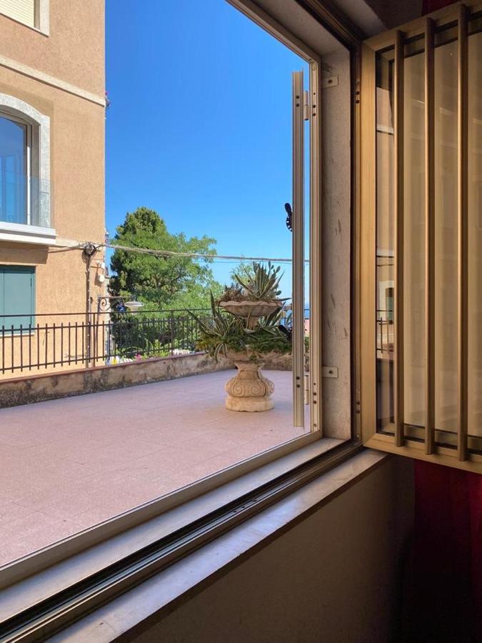 Camere Il Leone Таормина Экстерьер фото